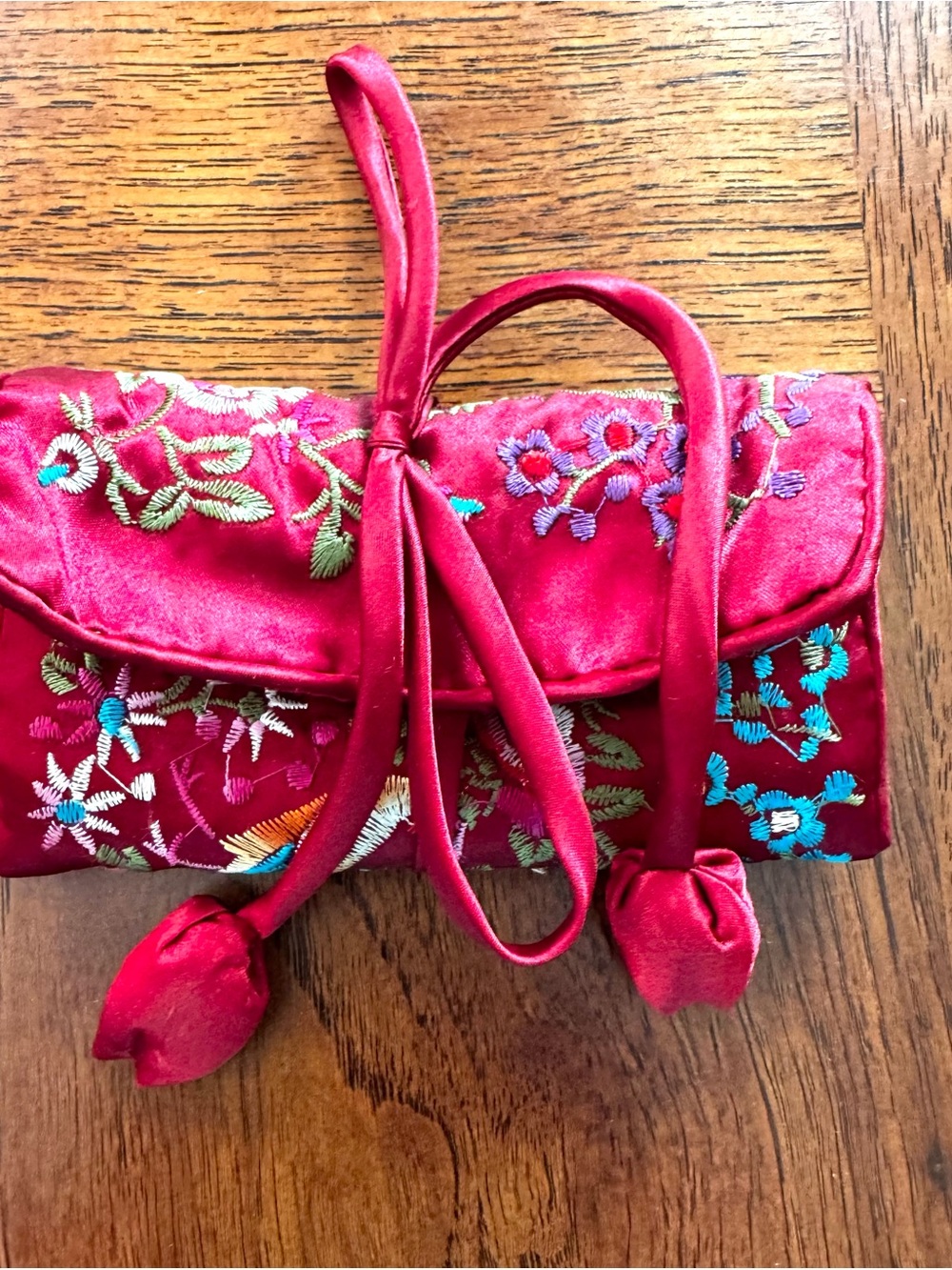 Embroidered Chinese Style Jewelry Travel Roll Red Satin Floral Organizer Case